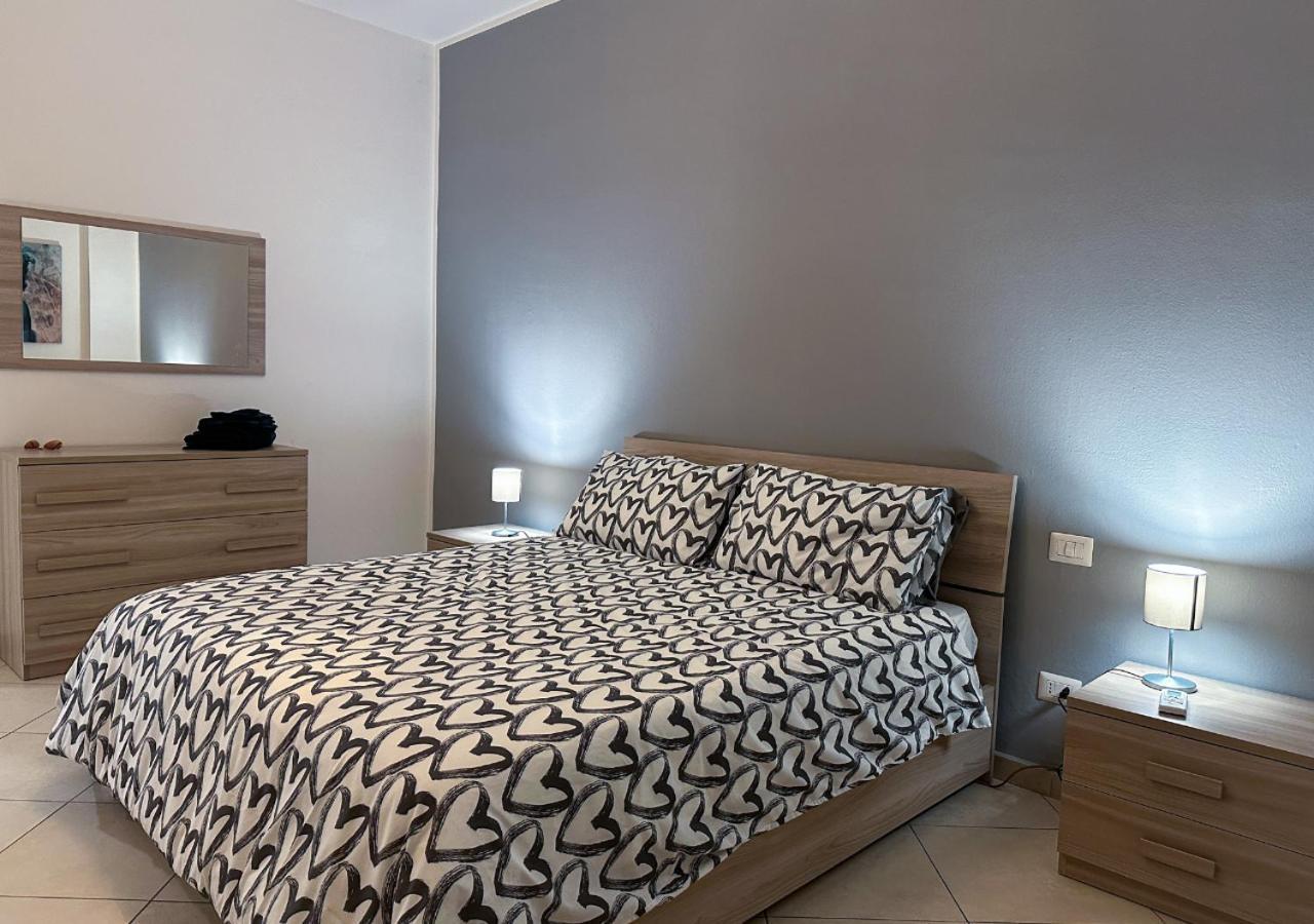 Modern Cenisio Apartment - Self Check-In & Parking Mediolan Zewnętrze zdjęcie